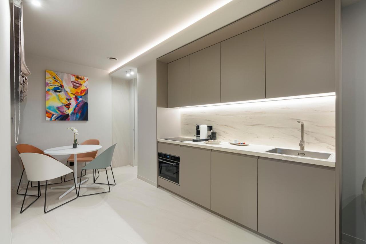 Aera Luxury Suites - 303 304 305 كاتانيا المظهر الخارجي الصورة