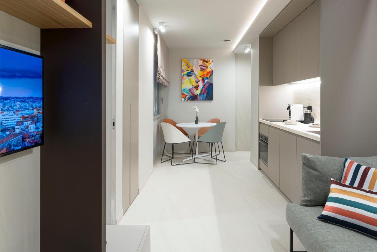 Aera Luxury Suites - 303 304 305 كاتانيا المظهر الخارجي الصورة