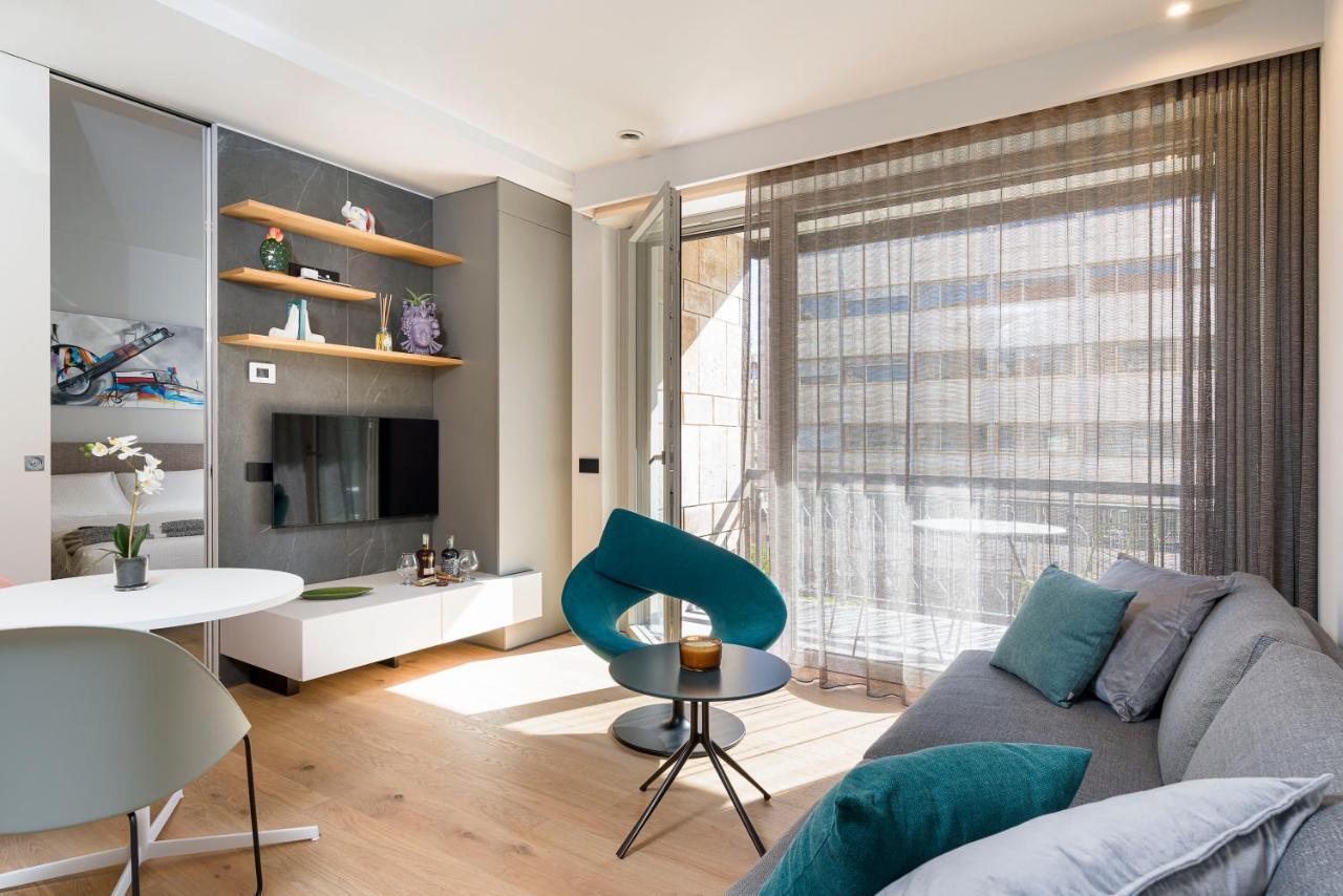 Aera Luxury Suites - 303 304 305 كاتانيا المظهر الخارجي الصورة