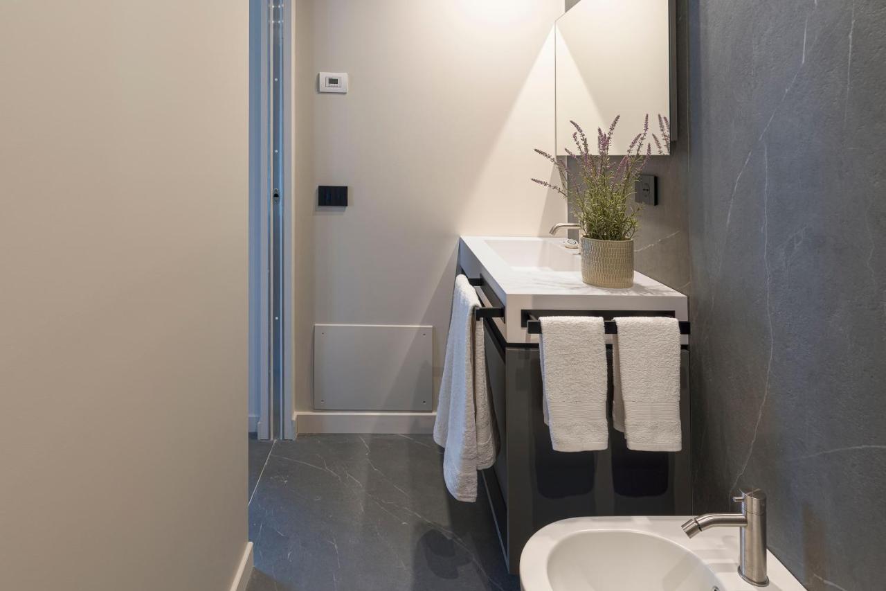 Aera Luxury Suites - 303 304 305 كاتانيا المظهر الخارجي الصورة